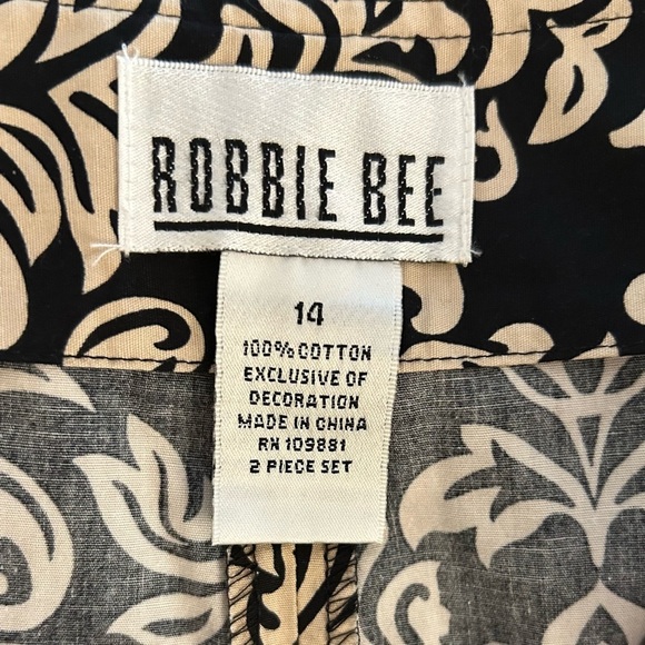 ROBBIE BEE Scroll Print A-Line Skirt - Picture 4 of 4